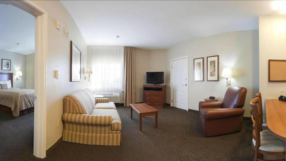 Candlewood Suites Deer Park By Ihg Exterior foto