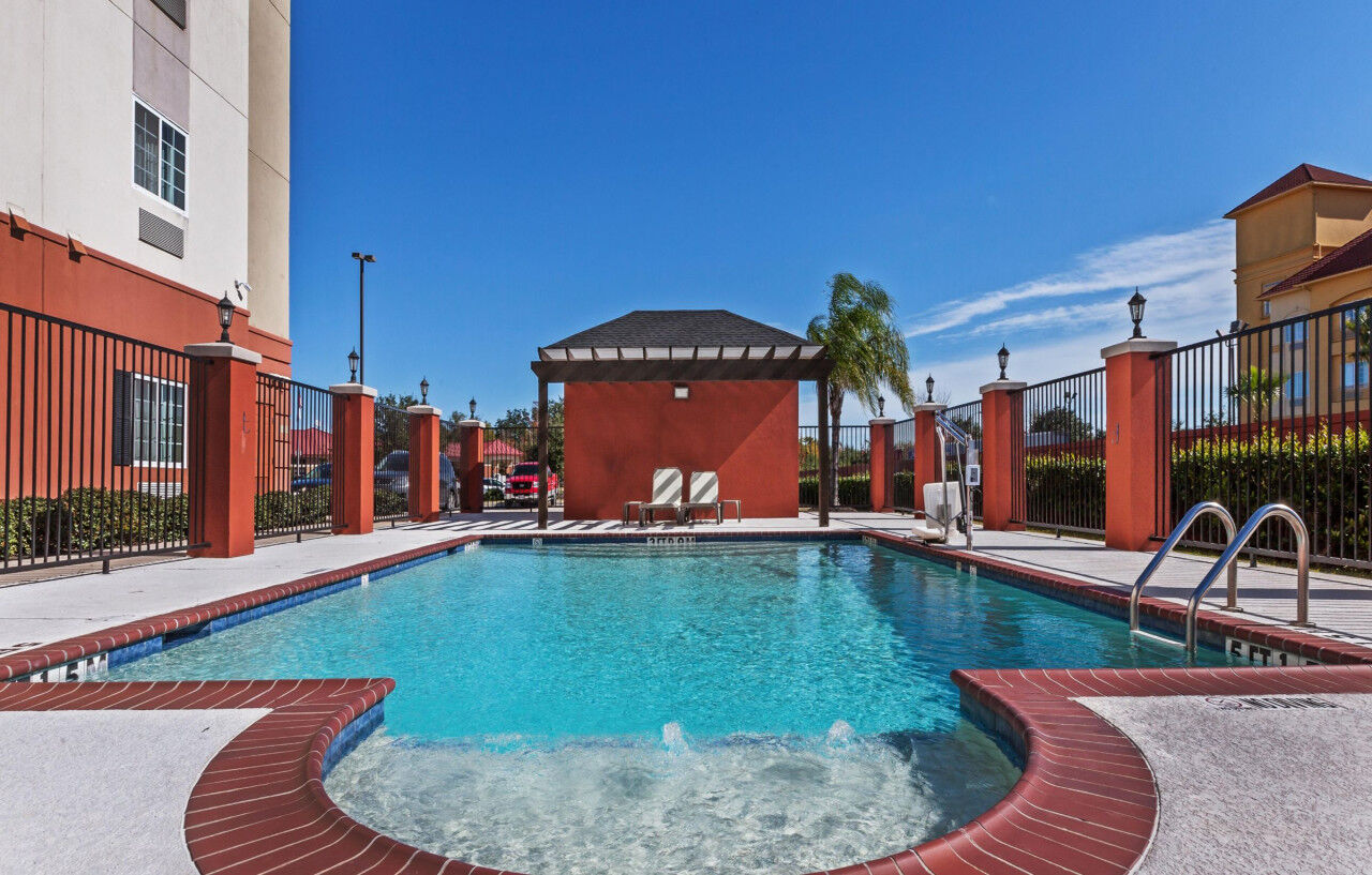 Candlewood Suites Deer Park By Ihg Exterior foto